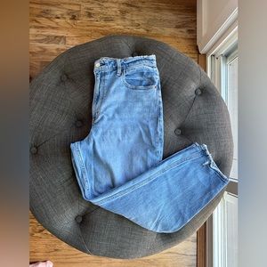 Abercrombie & Fitch the mom high rise